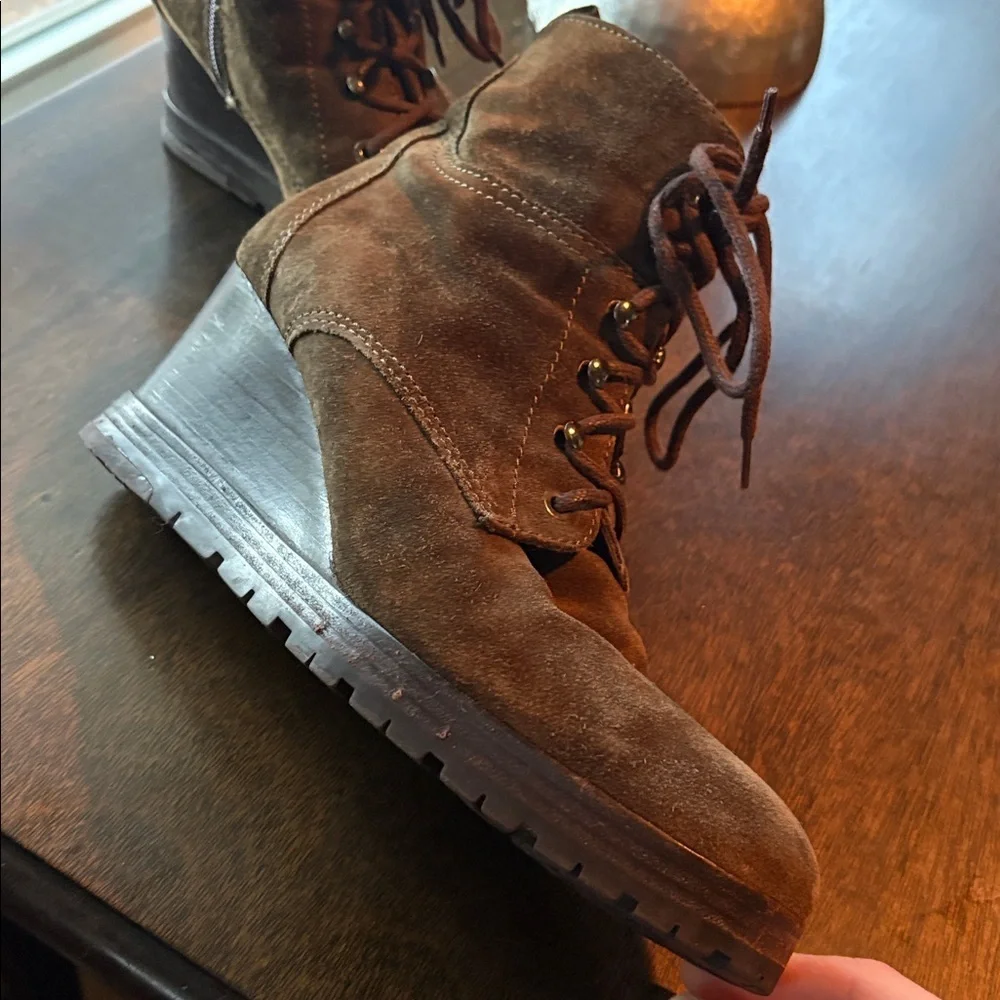 AQUATALIA “CHANCE” wedge bootie